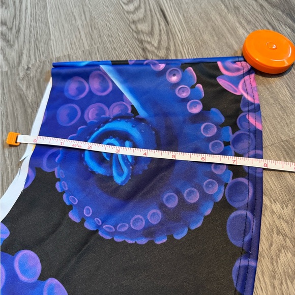 Blackmilk Galaxy Neon Octopus Scrap Project Fabric - Picture 2 of 5